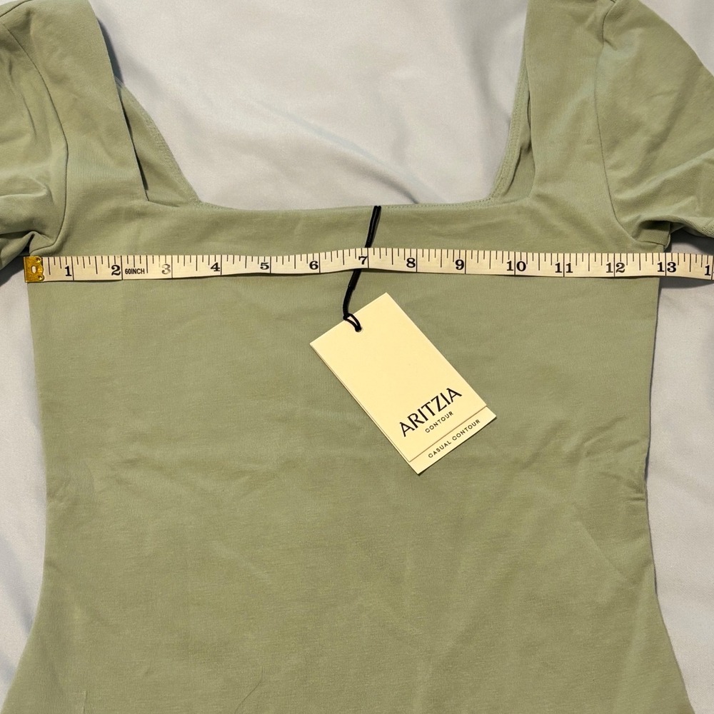 Aritzia Contour Bodysuit Women XS Sage Green Squareneck Short Sleeve New - Picture 4 of 5